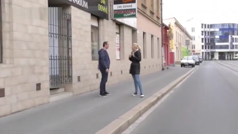 HUNT4K. Sex for cash with stranger drives blonde to several