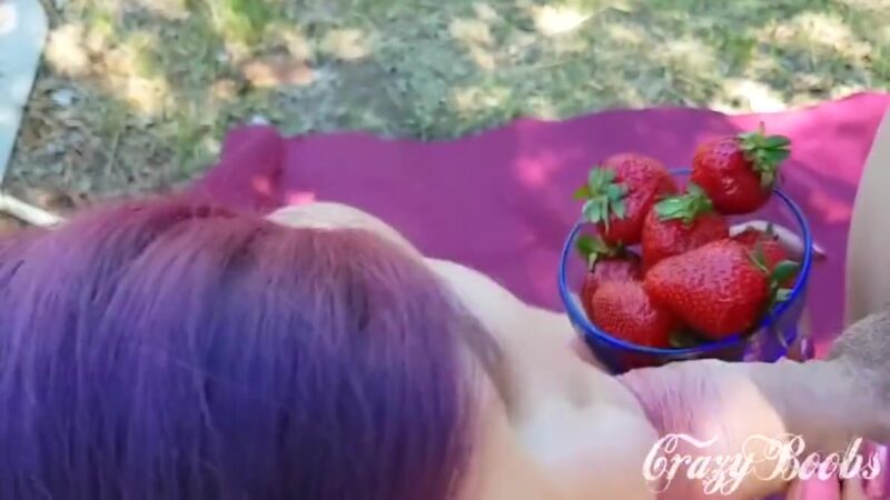 This Slut Loves Sucking Dick And Eating With Cum - Straw Berry