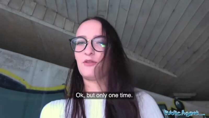 Hot Czech Body Hammered Under Public Bridge After Sucking Penis