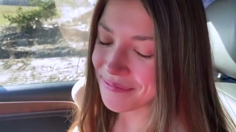Pick-up In The Car Fucks On Camera And Takes Blowjob From Russian Slut