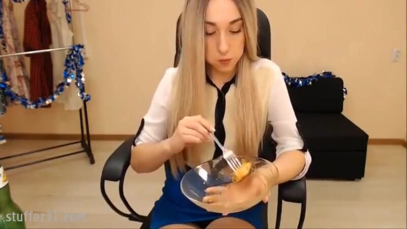 Skylar Vox - Russian Belly Stuffing