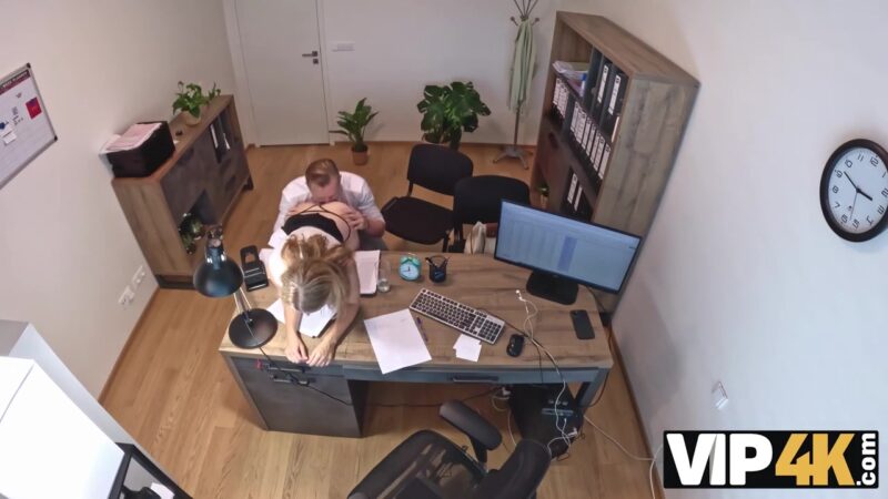 VIP4K. Young blonde is having a passionate sex with office clerk at his desk
