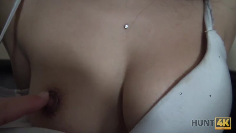 HUNT4K. Skinny miss gets in hands of rich gentleman for good payment
