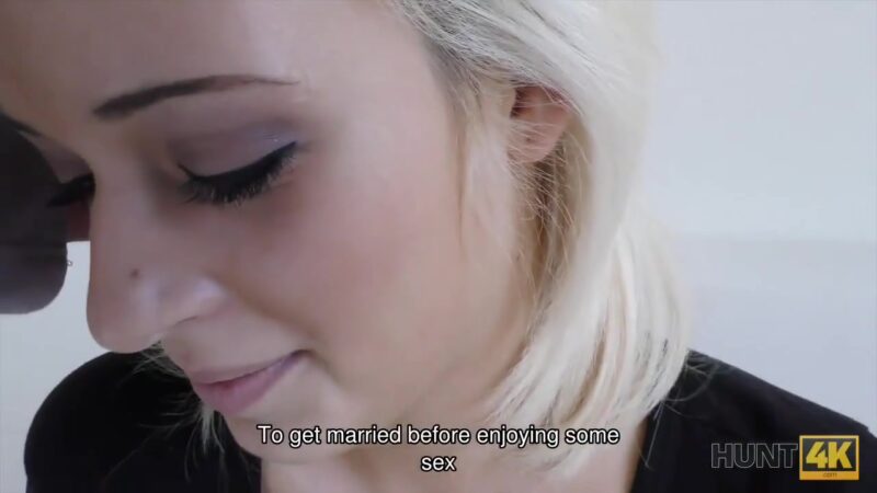 HUNT4K. Hunter gives money to teen 18+ blonde babe to open locked door
