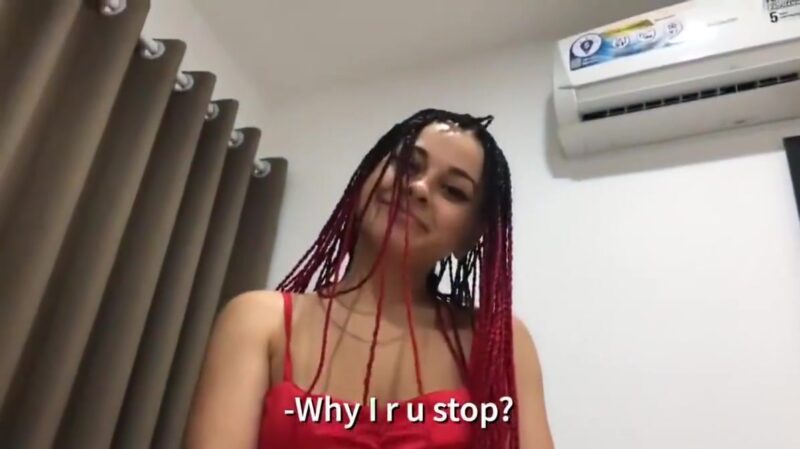 Pikaper took Russian chick in a cafe and fucked her on camera