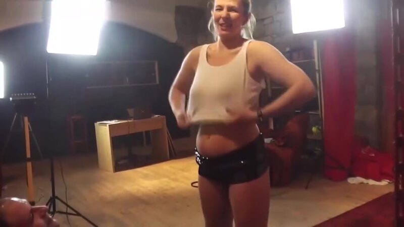 Uncut backstage fun with chubby czech wife