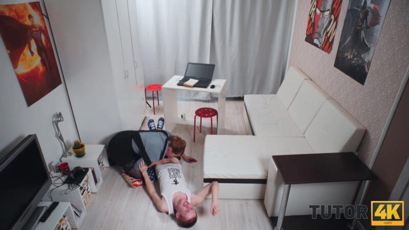 TUTOR4K. Dude pretends to have a heart attack to seduce his English tutor