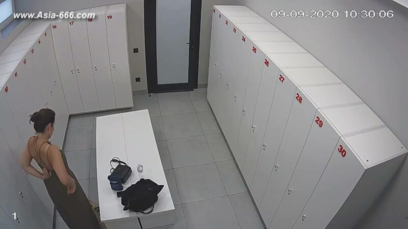 Pool.Locker.Room.In.Turkey