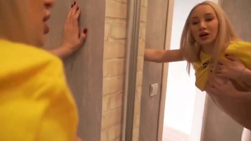 Hot Blonde Quick Russian Sex Creampie Before Work