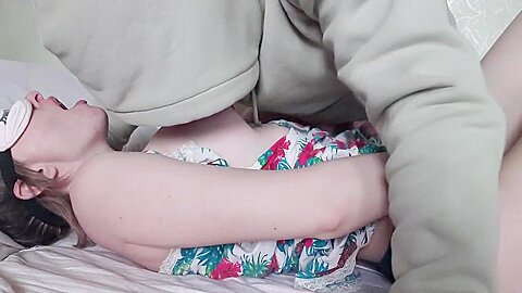 Morning Amateur Sex With A Cumshot On Tits. Feralberryy