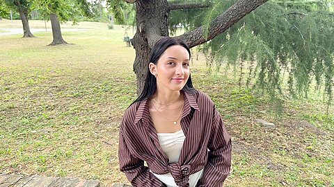 Pretty Tourist Has Been Fucked In A Park. Outdoor Sex With A Loud Moaning Of Slutty Stranger