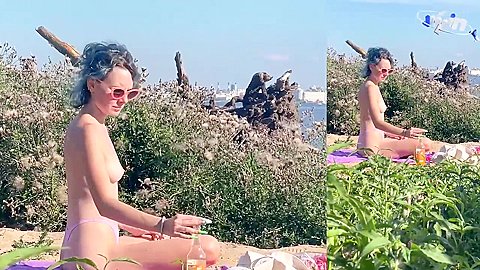 Sexy teenager creampies the beach while getting grilled and going dogy!