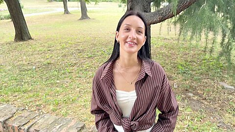 Tourist Girl Has Been Fucked In A Wood. Outdoor Sex With A Pretty Stranger